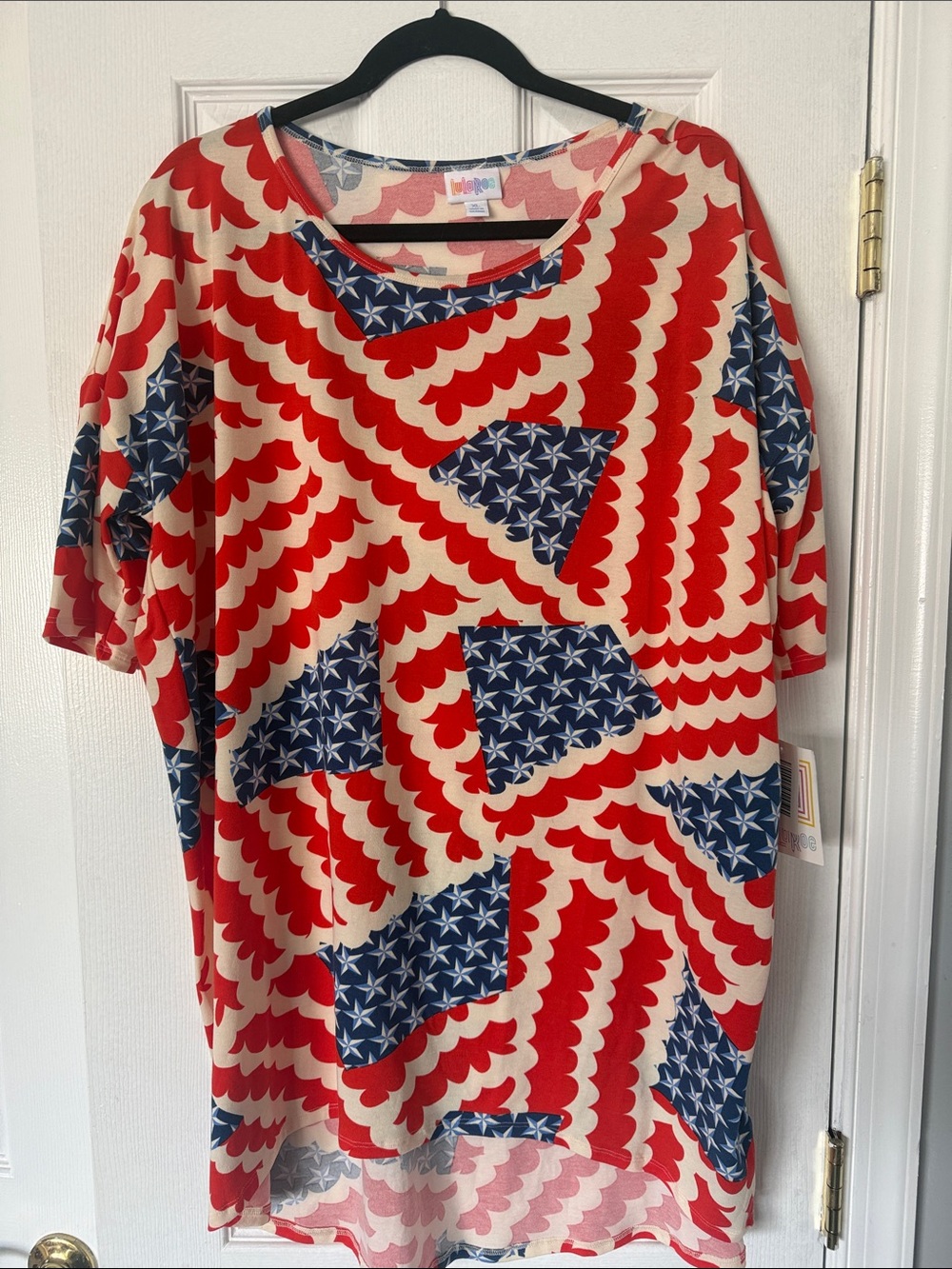 LuLaRoe Red and White Short Sleeve Tee